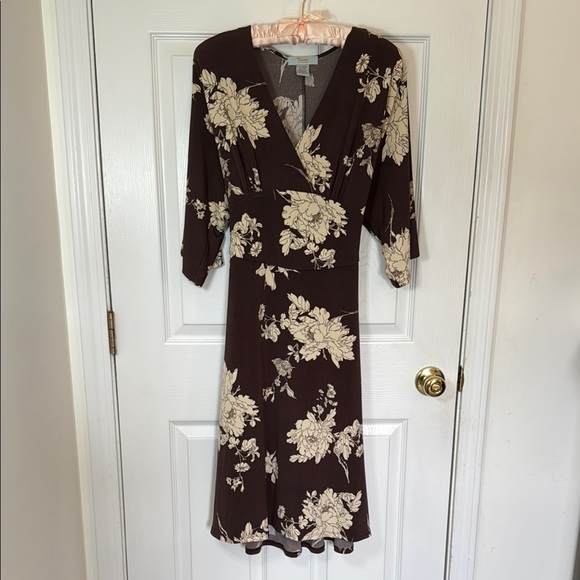 Y2K Traces By Tracy Evans Brown and Cream Floral Midi Dress - Picture 1 of 6